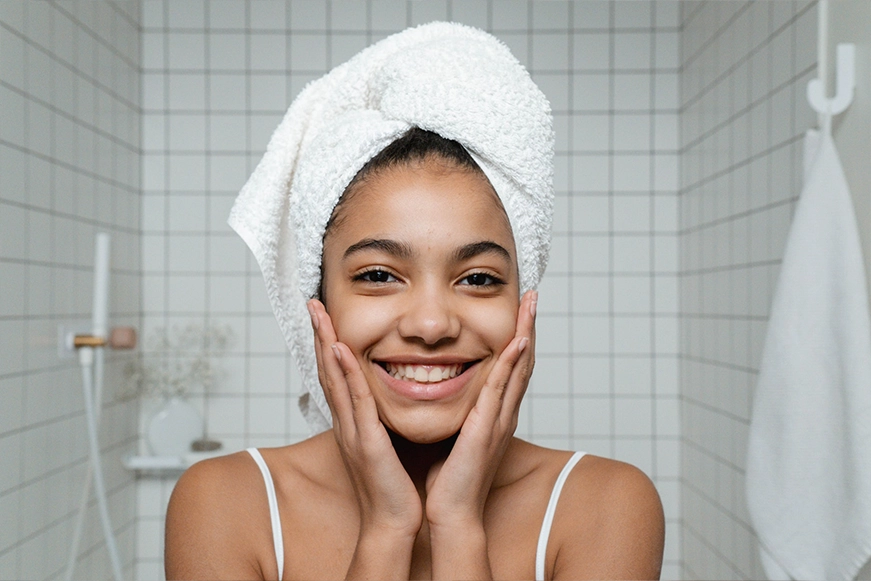 Por qué debes realizarte una limpieza facial a diario